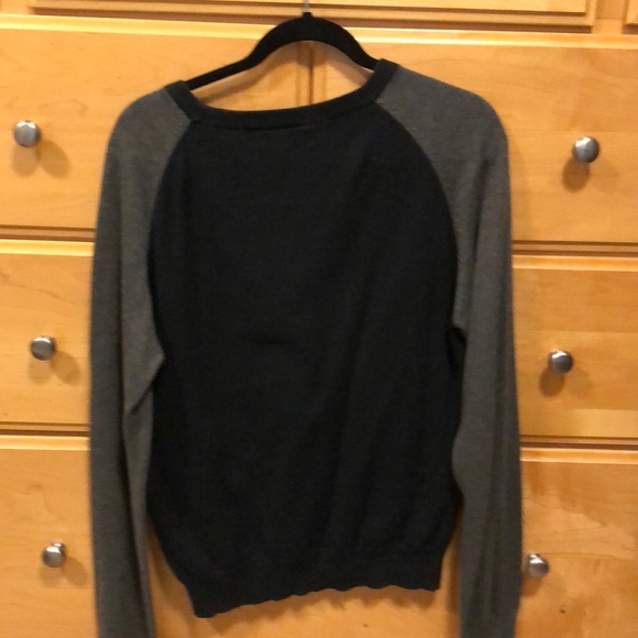 Sweater - Picture 2 of 2